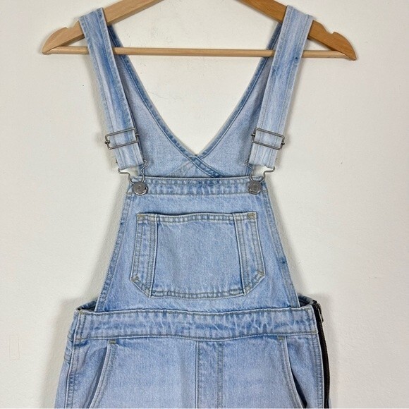 Levi’s Premium Light Wash Denim Jean Overalls- Skinny Straight Leg- Size 25 - Picture 10 of 10
